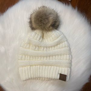 LIKE NEW - C.C Beanie